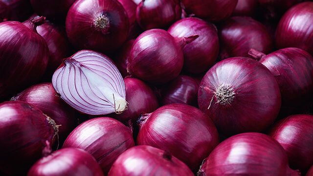Onion | Crops | Plantix